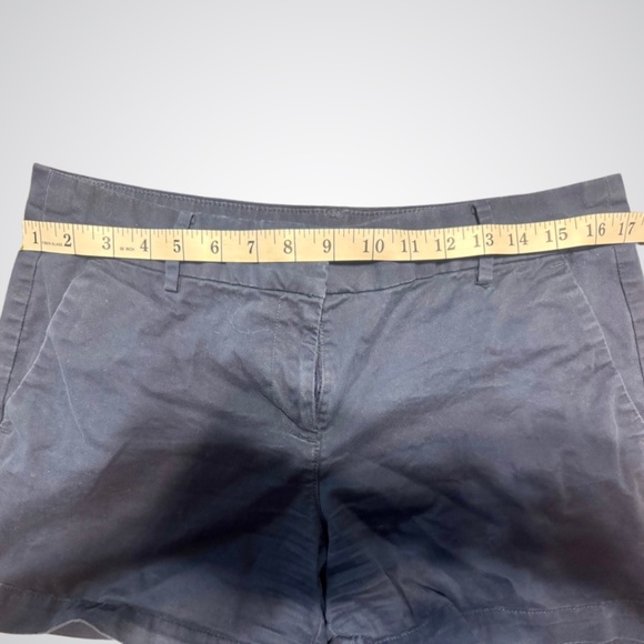 ⚓ Nautica Women's Chino Shorts | Size 8 | Navy Blue | Great Condition - Picture 2 of 6